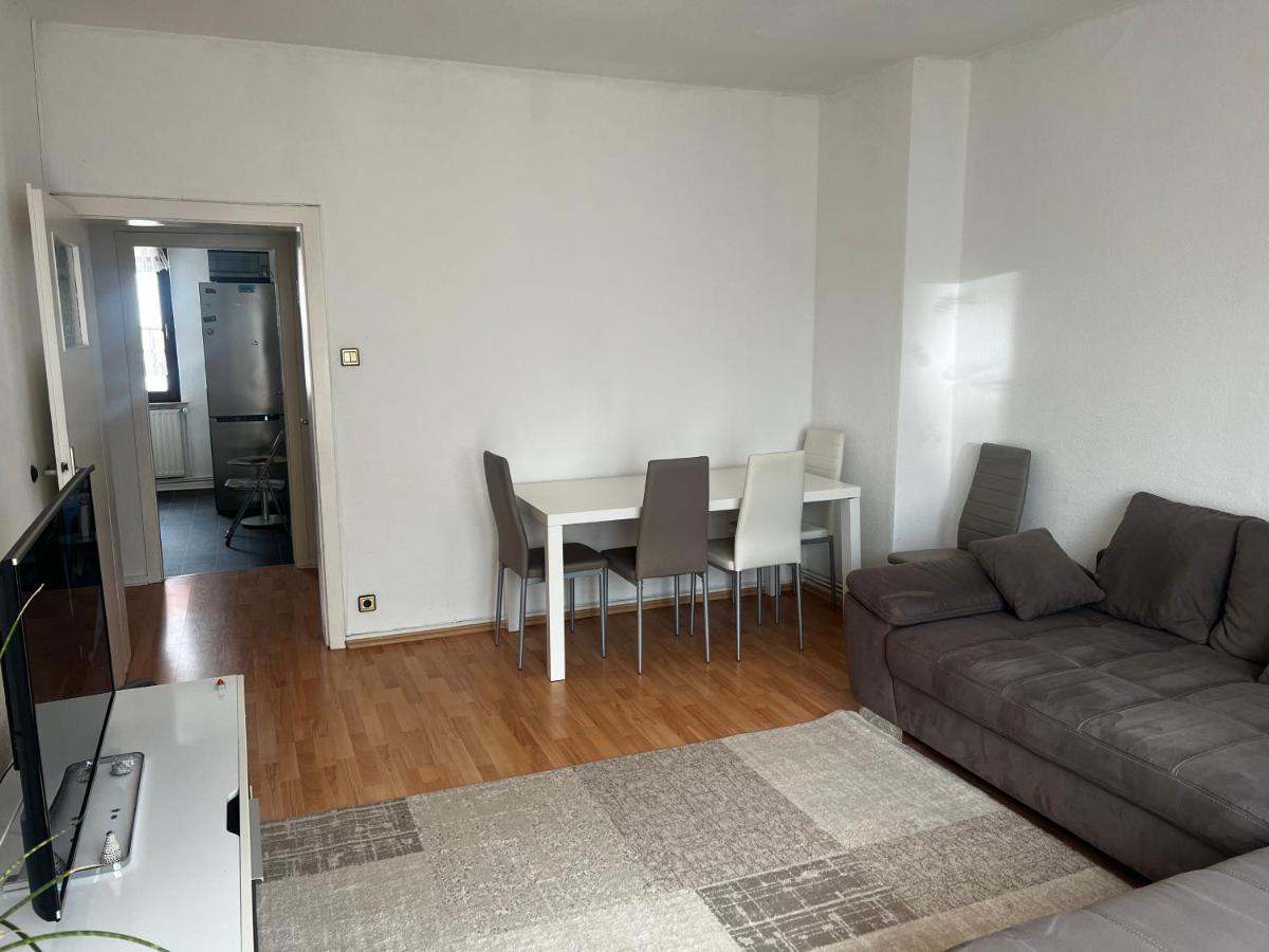 Apartment Hannover Apartment *